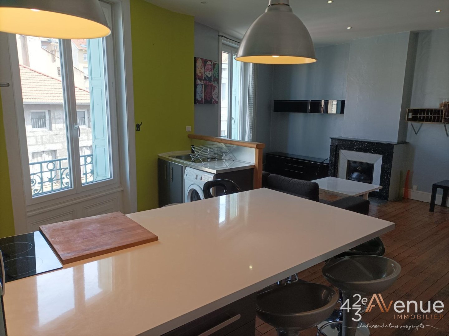 APPARTEMENT T2 A LOUER - ST ETIENNE FAC TREFILERIE - 66.89 m2 - 515�&euro; charges comprises par mois