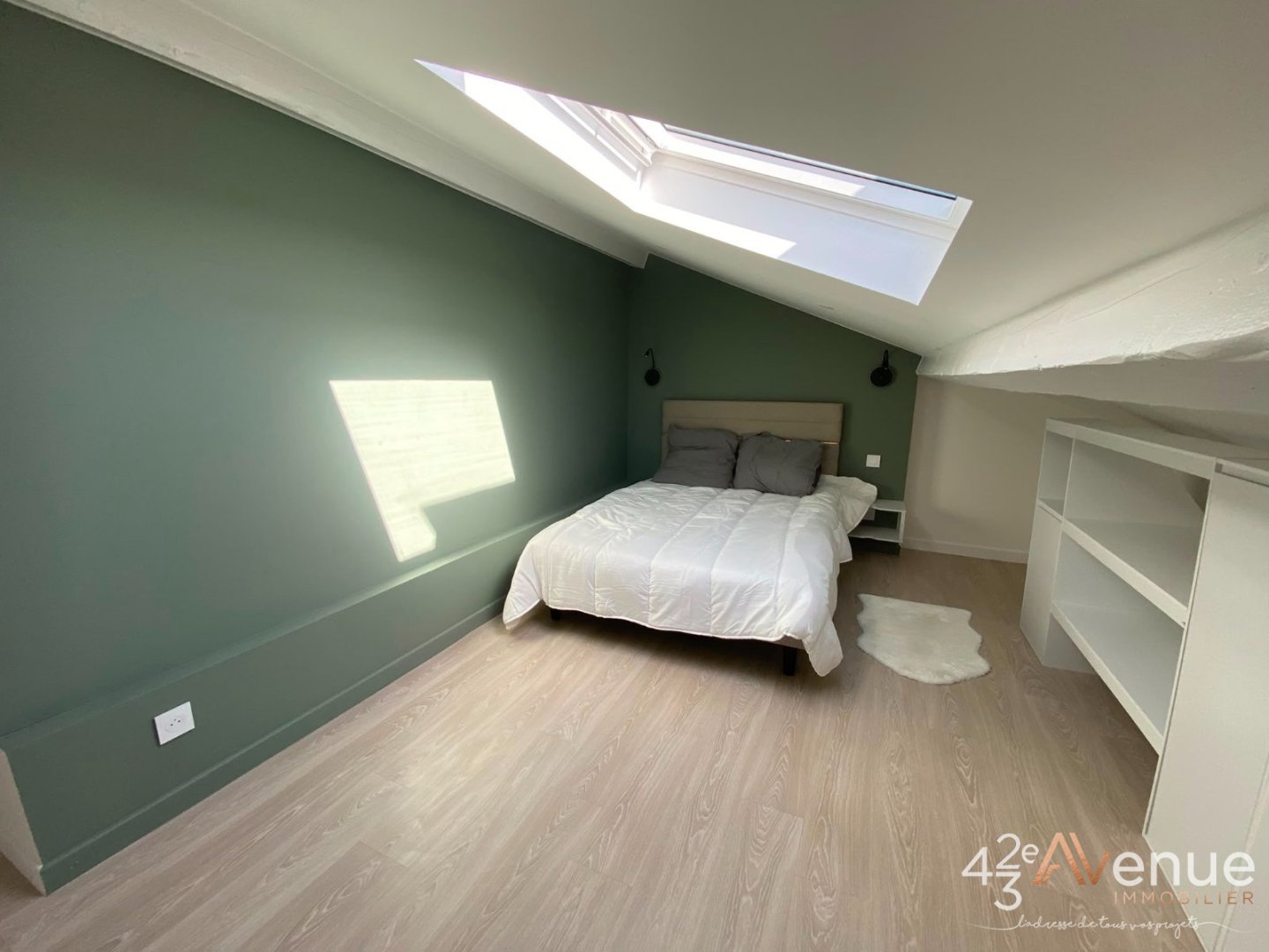 APPARTEMENT T2 A LOUER - ST ETIENNE FACULTE   CENTRE DEUX - 62.45 m2 - 550 &euro; charges comprises par mois
