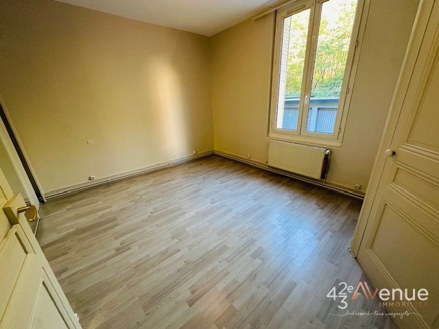 APPARTEMENT T2 A LOUER - ST ETIENNE Fauriel/Villeboeuf le haut - 52.24 m2 - 500 € charges comprises par mois
