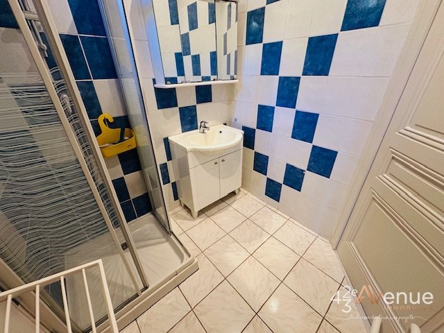 APPARTEMENT T2 A LOUER - ST ETIENNE Fauriel/Villeboeuf le haut - 52.24 m2 - 500 € charges comprises par mois