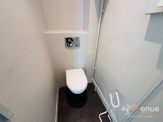 APPARTEMENT T2 A LOUER - ST ETIENNE Fauriel/Villeboeuf le haut - 52.24 m2 - 500 € charges comprises par mois