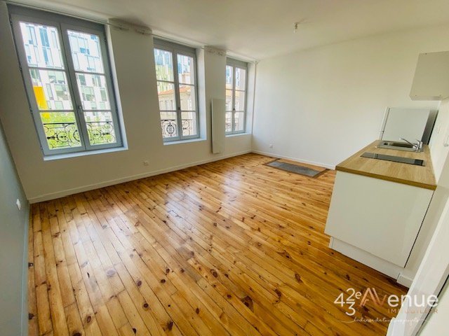 APPARTEMENT T2 A LOUER - ST ETIENNE FOURNEYRON/CHATEAUCREUX - 37.2 m2 - 490€ charges comprises par mois