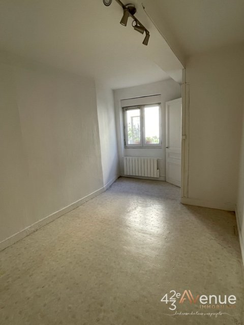 APPARTEMENT T2 - ST ETIENNE HAUT DE JACQUARD - 52.02 m2 - LOUÉ
