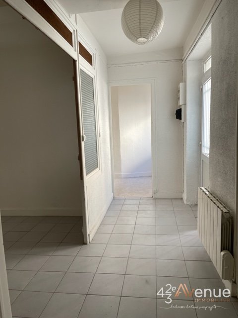 APPARTEMENT T2 - ST ETIENNE HAUT DE JACQUARD - 52.02 m2 - LOUÉ