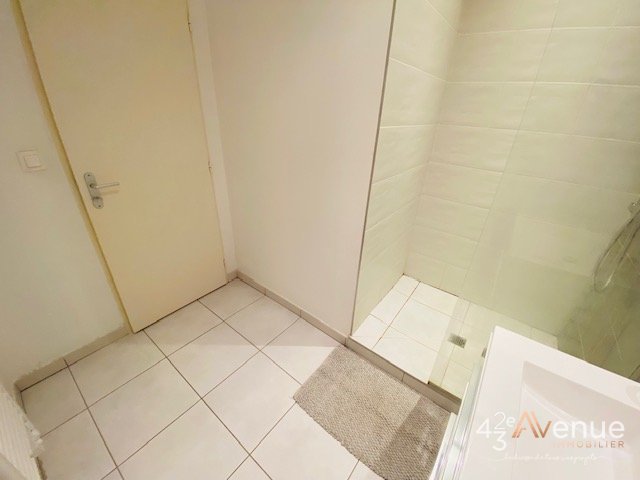 APPARTEMENT T2 - ST ETIENNE HOTEL DE VILLE/HYPER CENTRE - 35.39 m2 - LOUÉ