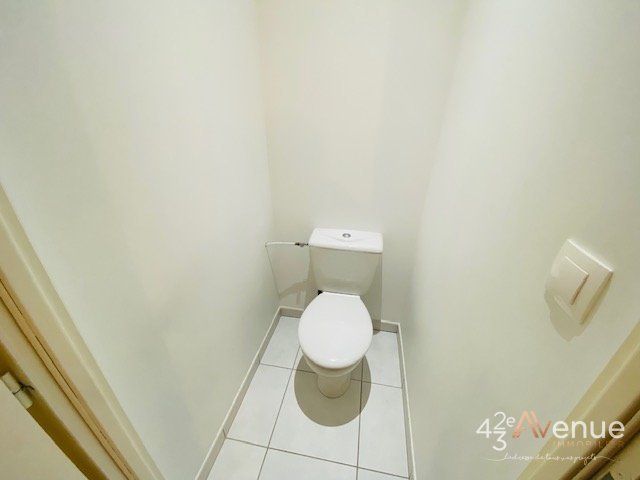 APPARTEMENT T2 - ST ETIENNE HOTEL DE VILLE/HYPER CENTRE - 35.39 m2 - LOUÉ