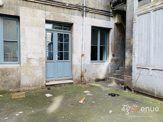 APPARTEMENT T2 - ST ETIENNE HOTEL DE VILLE/HYPER CENTRE - 35.39 m2 - LOUÉ