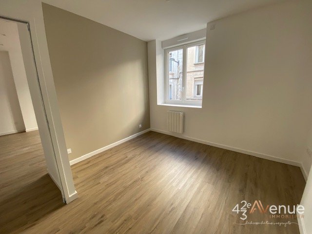 2 Pièces sympa A LOUER - ST ETIENNE HOTEL DE VILLE/HYPER CENTRE - 34.12 m2 - 468 &euro; charges comprises par mois