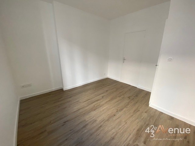 2 Pièces sympa A LOUER - ST ETIENNE HOTEL DE VILLE/HYPER CENTRE - 34.12 m2 - 468 &euro; charges comprises par mois