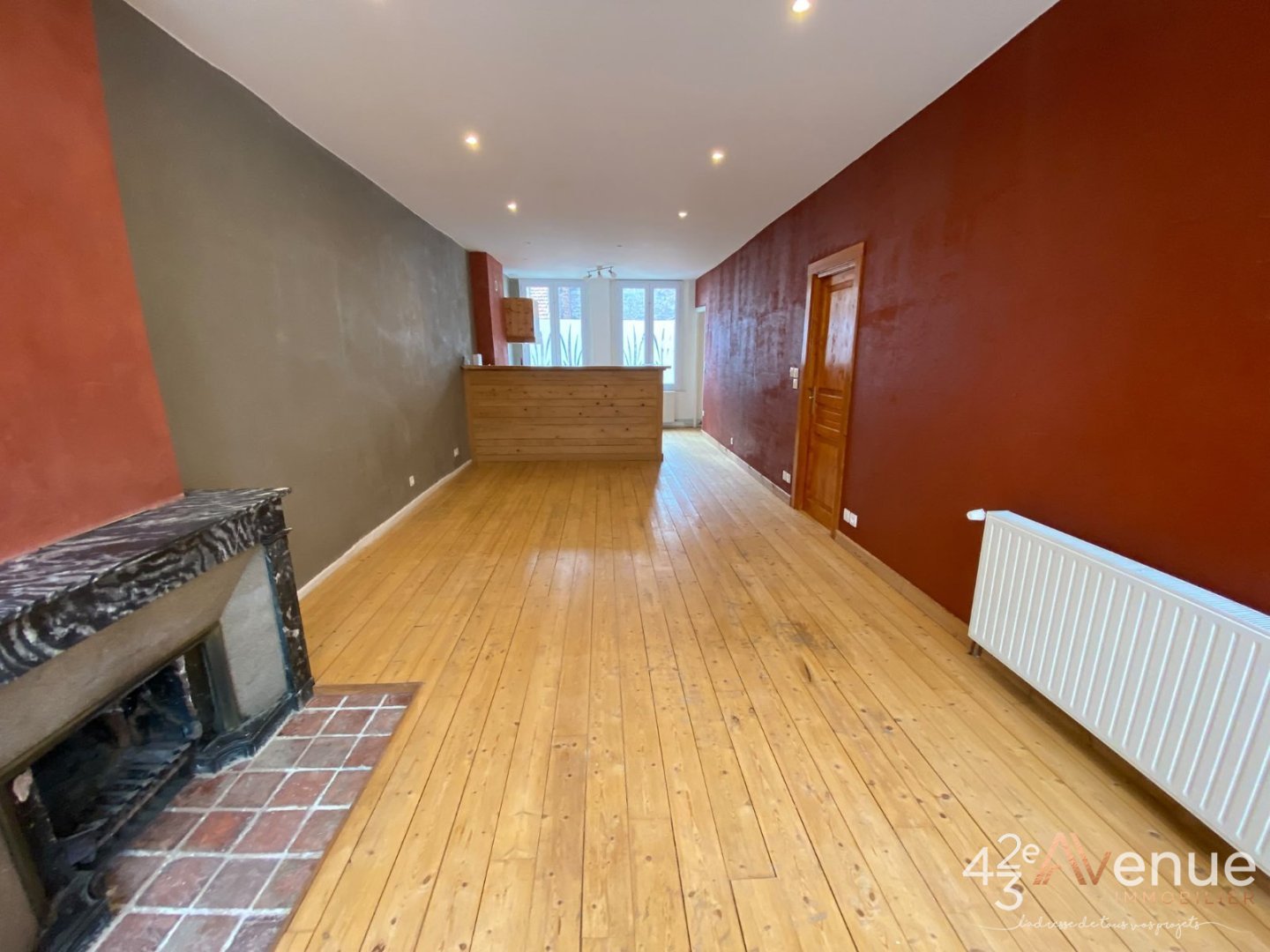 APPARTEMENT T2 A LOUER - ST ETIENNE HYPER CENTRE/DORIAN - 62.88 m2 - 550 &euro; charges comprises par mois