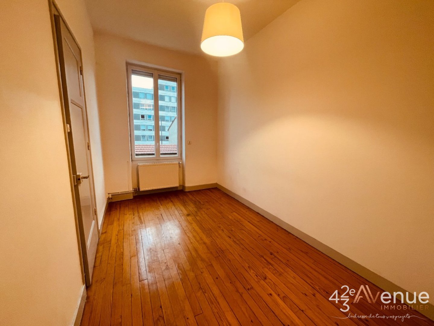 APPARTEMENT T2 - ST ETIENNE JACQUARD - 59.57 m2 - LOU&Eacute;