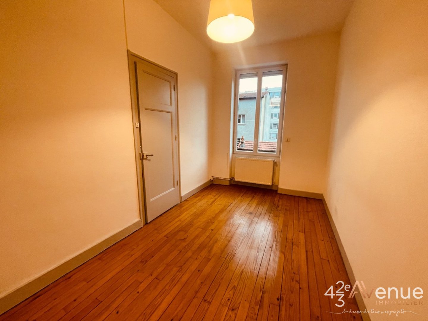 APPARTEMENT T2 - ST ETIENNE JACQUARD - 59.57 m2 - LOU&Eacute;