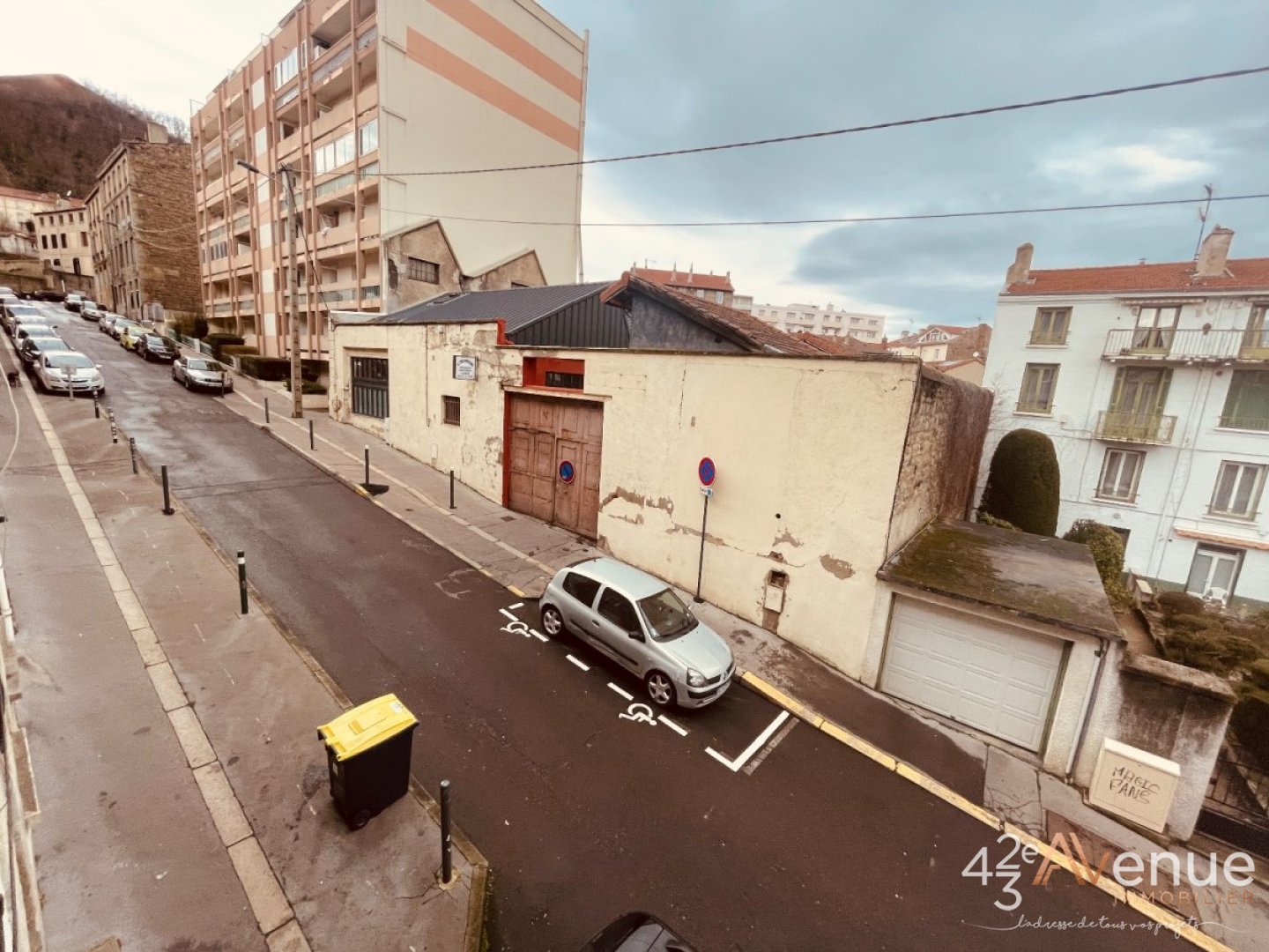 APPARTEMENT T2 - ST ETIENNE JACQUARD - 59.57 m2 - LOU&Eacute;