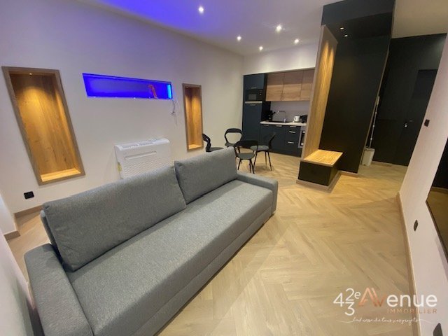 APPARTEMENT T2 - ST ETIENNE JACQUARD - 41.16 m2 - LOU&Eacute;