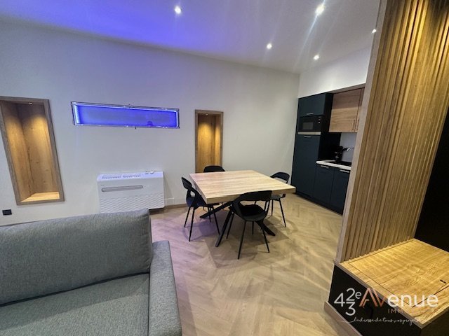 APPARTEMENT T2 - ST ETIENNE JACQUARD - 41.16 m2 - LOU&Eacute;