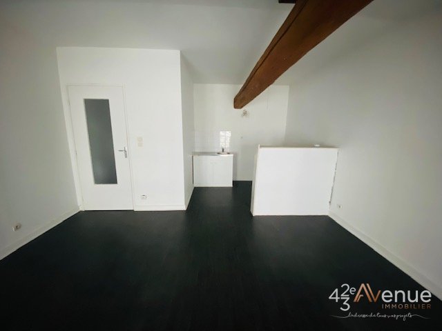 APPARTEMENT T2 - ST ETIENNE JEAN JAURES - 38.97 m2 - LOU&Eacute;