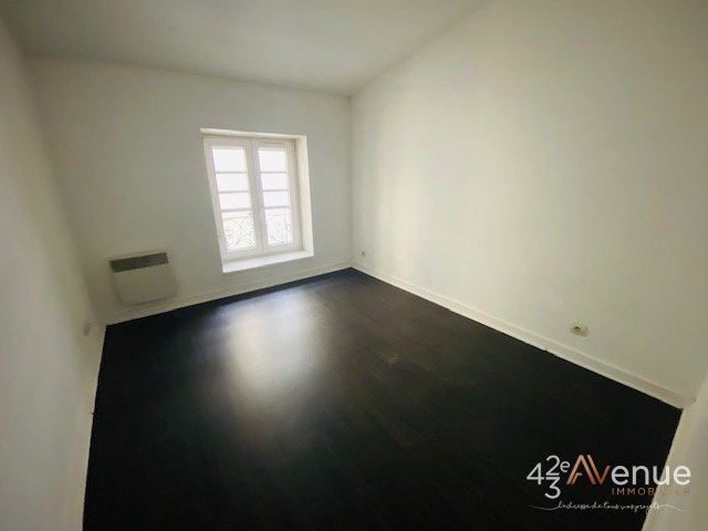 APPARTEMENT T2 - ST ETIENNE JEAN JAURES - 38.97 m2 - LOU&Eacute;