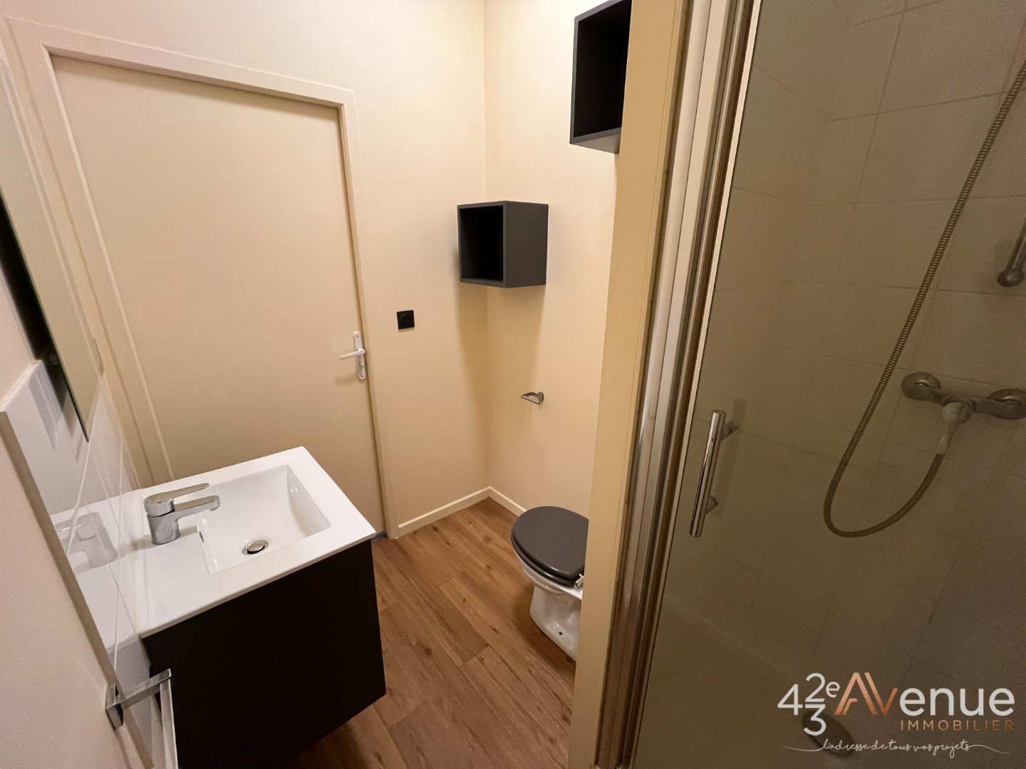 APPARTEMENT T2 - ST ETIENNE JEAN JAURES - 38.45 m2 - LOU&Eacute;