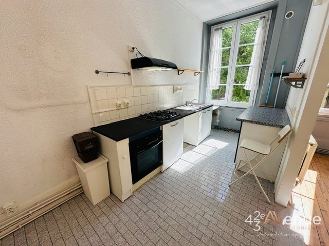 Grand 2 pièces A LOUER - ST ETIENNE JEAN JAURES - 55.96 m2 - 480 &euro; charges comprises par mois