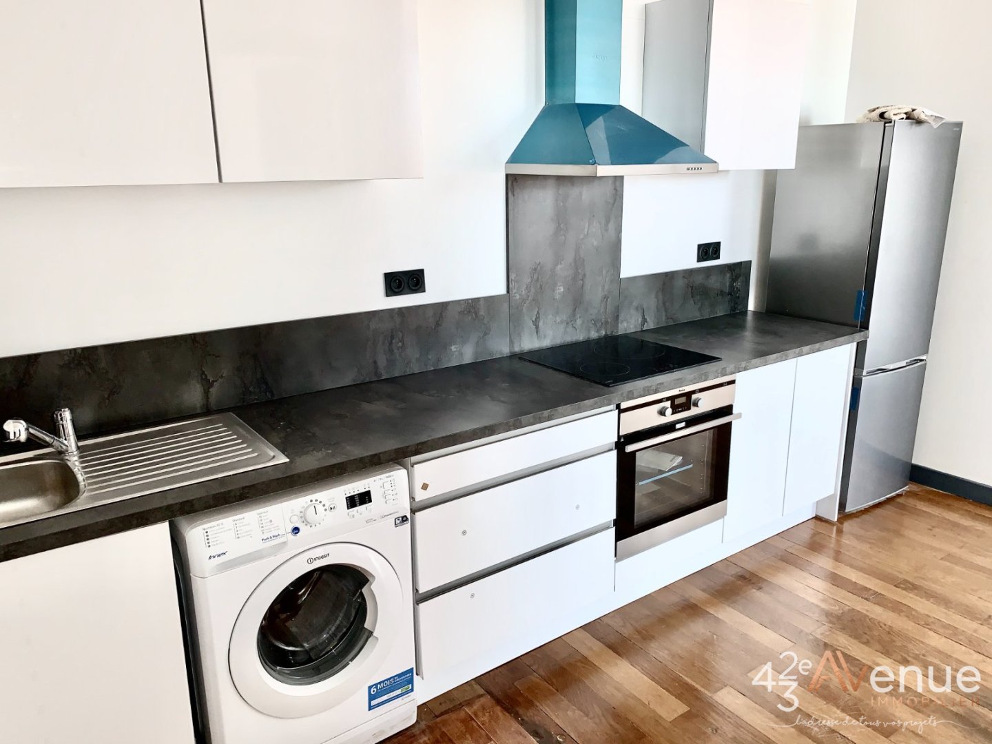 APPARTEMENT T2 A LOUER - ST ETIENNE JEAN JAURES - 44.19 m2 - 476 &euro; charges comprises par mois