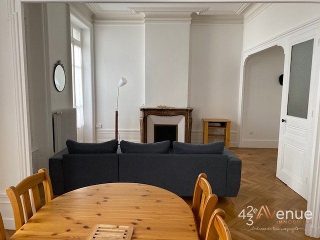 2 Pièces Meublé A LOUER - ST ETIENNE JEAN JAURES - 64.53 m2 - 600 &euro; charges comprises par mois