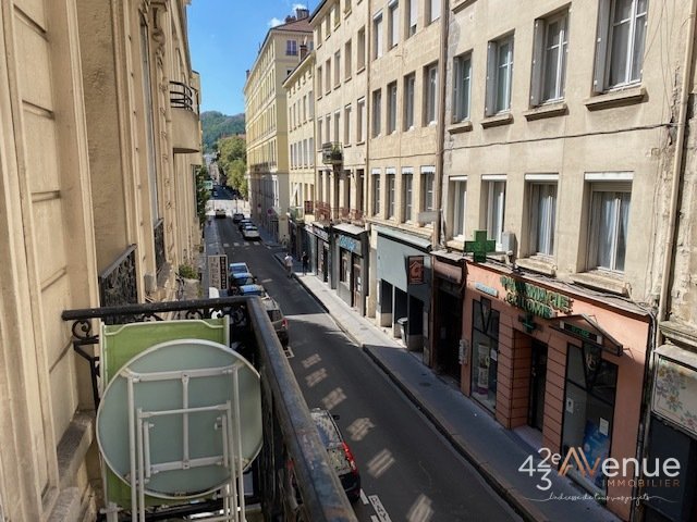 2 Pièces Meublé A LOUER - ST ETIENNE JEAN JAURES - 64.53 m2 - 600 &euro; charges comprises par mois