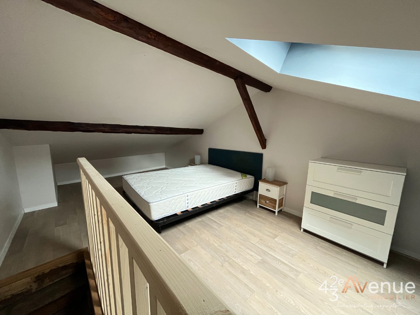 APPARTEMENT T2 - ST ETIENNE LIBERATION/PEUPLE - 44.85 m2 - LOUÉ