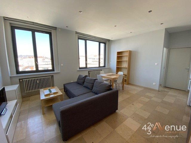 APPARTEMENT T2 A LOUER - ST ETIENNE LIBERATION - 44.06 m2 - 600�&euro; charges comprises par mois