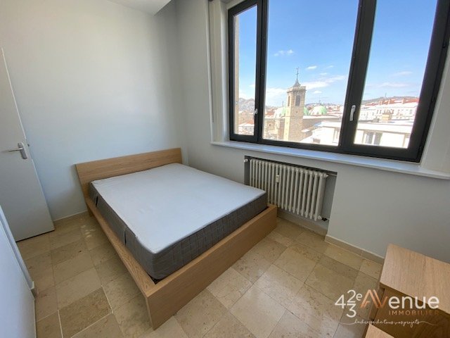 APPARTEMENT T2 A LOUER - ST ETIENNE LIBERATION - 44.06 m2 - 600�&euro; charges comprises par mois