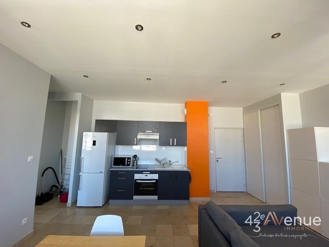 APPARTEMENT T2 A LOUER - ST ETIENNE LIBERATION - 44.06 m2 - 600�&euro; charges comprises par mois