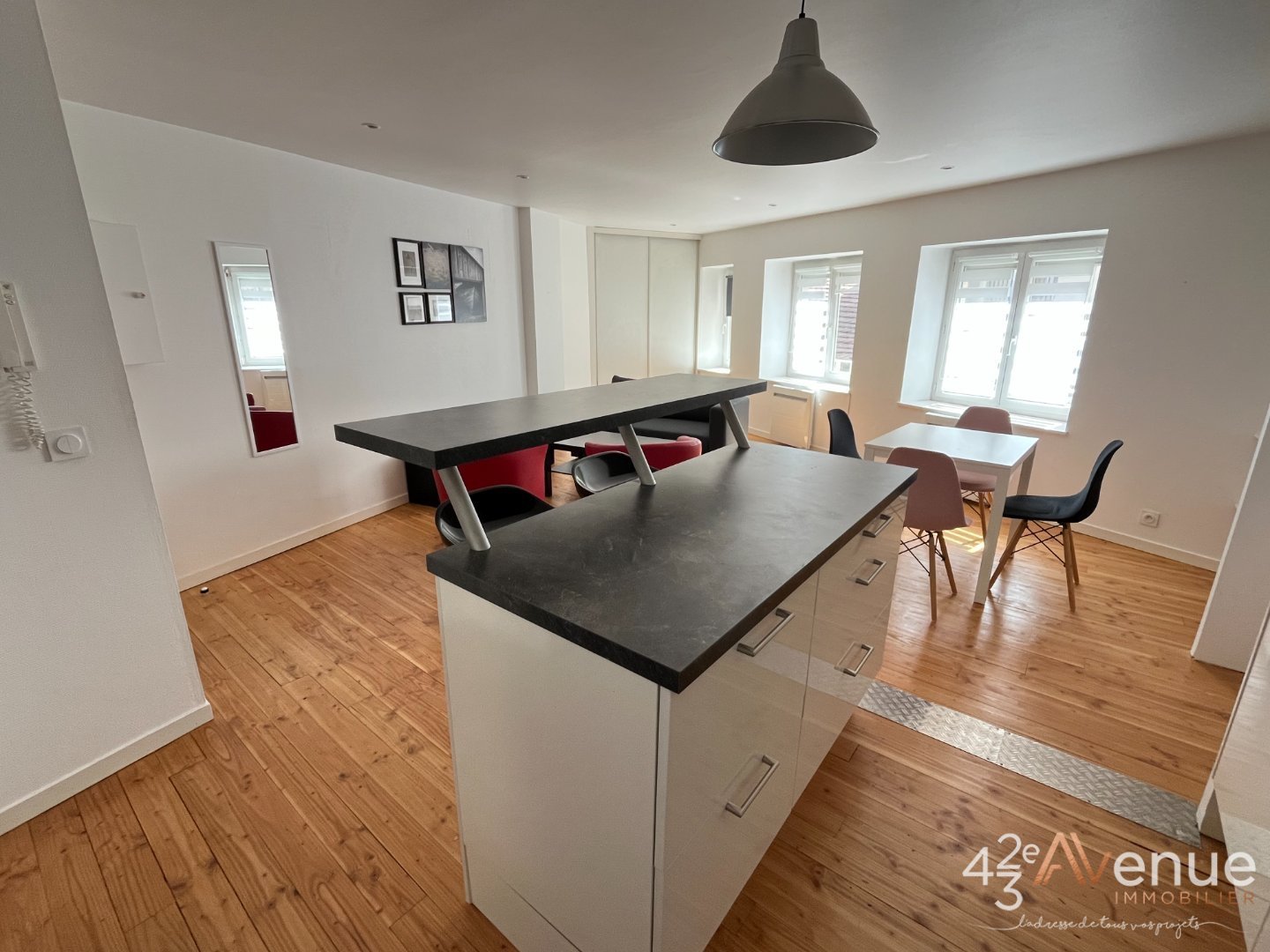 APPARTEMENT T2 - ST ETIENNE MARTYRS VINGRE/CHAVANELLE - 41.38 m2 - LOUÉ