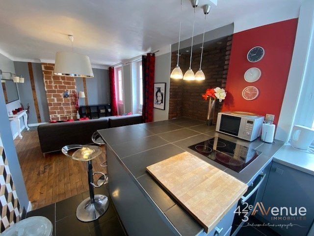 APPARTEMENT T2 A LOUER - ST ETIENNE QUARTIER CHAVANELLE - 47.84 m2 - 510 &euro; charges comprises par mois