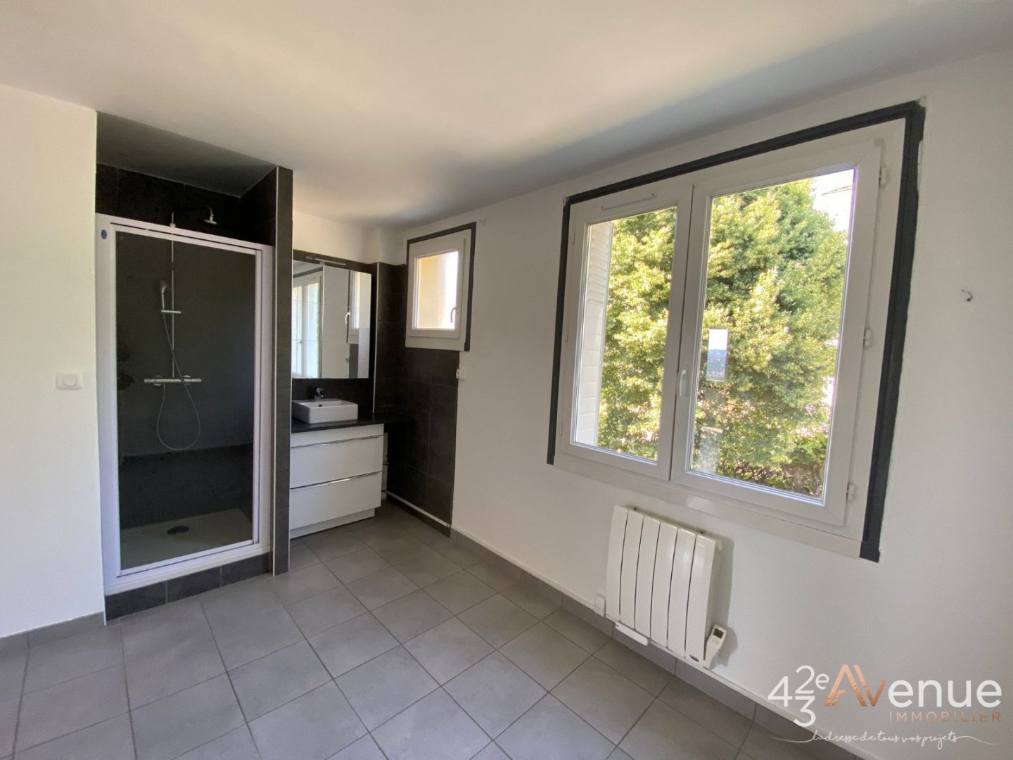 APPARTEMENT T2 A LOUER - ST ETIENNE QUARTIER FAURIEL/VIVARAIZE - 55.76 m2 - 490 &euro; charges comprises par mois