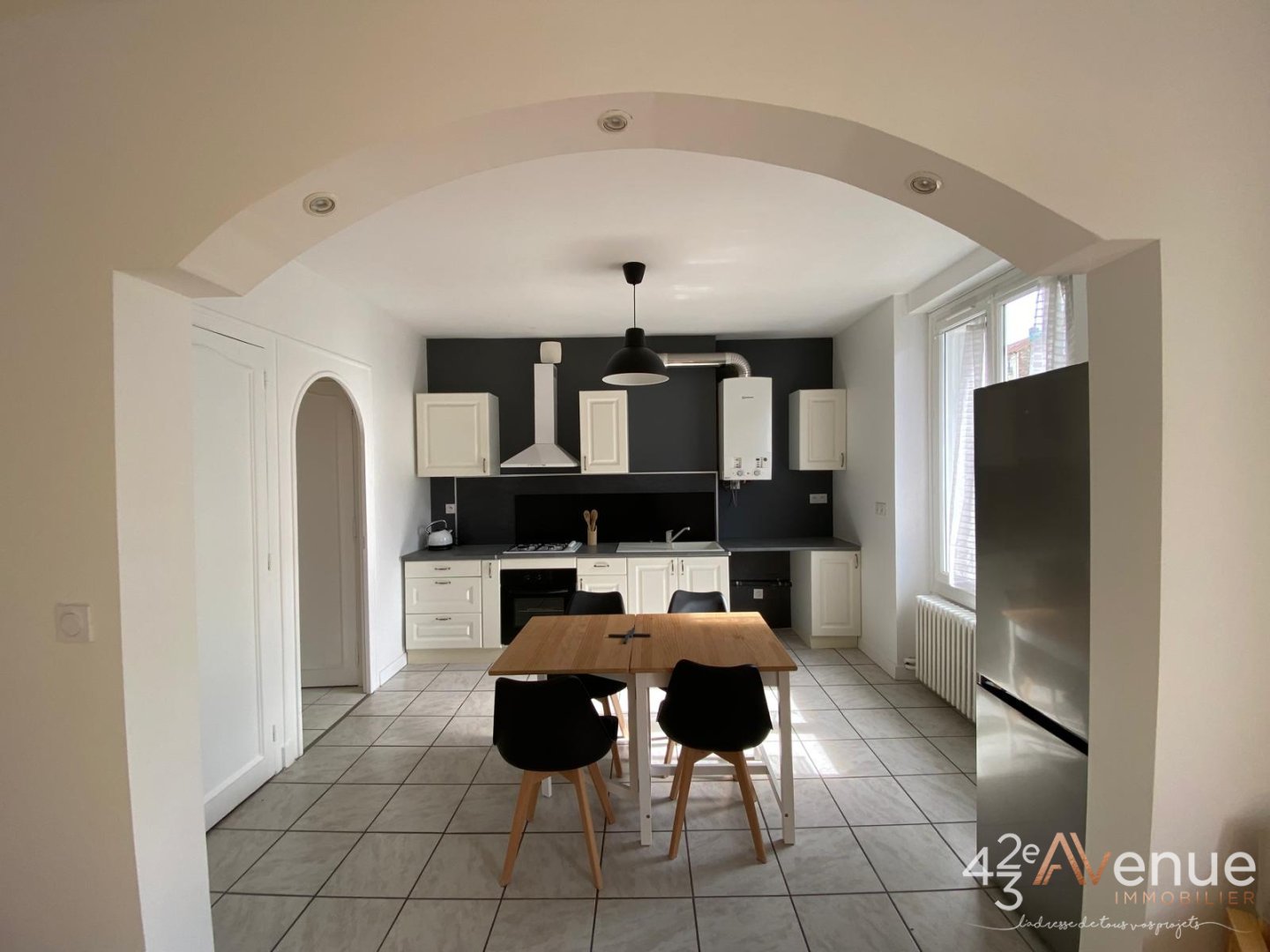 T2 MEUBLE A LOUER - ST ETIENNE RUE DE LA MONTAT/RICHELANDIERE/CHATEAUCREUX - 60.43 m2 - 600�&euro; charges comprises par mois