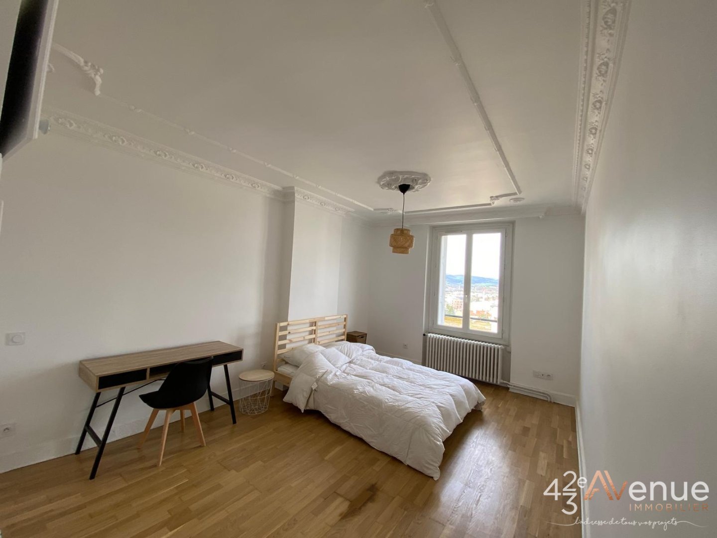 T2 MEUBLE A LOUER - ST ETIENNE RUE DE LA MONTAT/RICHELANDIERE/CHATEAUCREUX - 60.43 m2 - 600�&euro; charges comprises par mois
