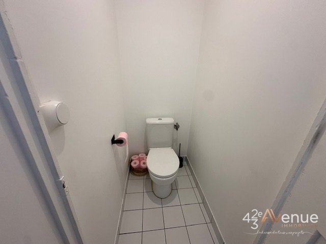 APPARTEMENT T2 A LOUER - ST ETIENNE TREFILERIE/CENTRE II - 39.1 m2 - 550�&euro; charges comprises par mois