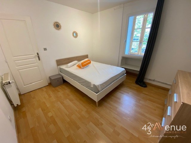 Mignon T2 Meublé A LOUER - ST ETIENNE URSULES/ALBERT THOMAS - 60.8 m2 - 625 &euro; charges comprises par mois