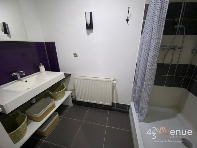 Mignon T2 Meublé A LOUER - ST ETIENNE URSULES/ALBERT THOMAS - 60.8 m2 - 625 &euro; charges comprises par mois