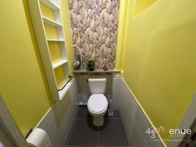 Mignon T2 Meublé A LOUER - ST ETIENNE URSULES/ALBERT THOMAS - 60.8 m2 - 625 &euro; charges comprises par mois