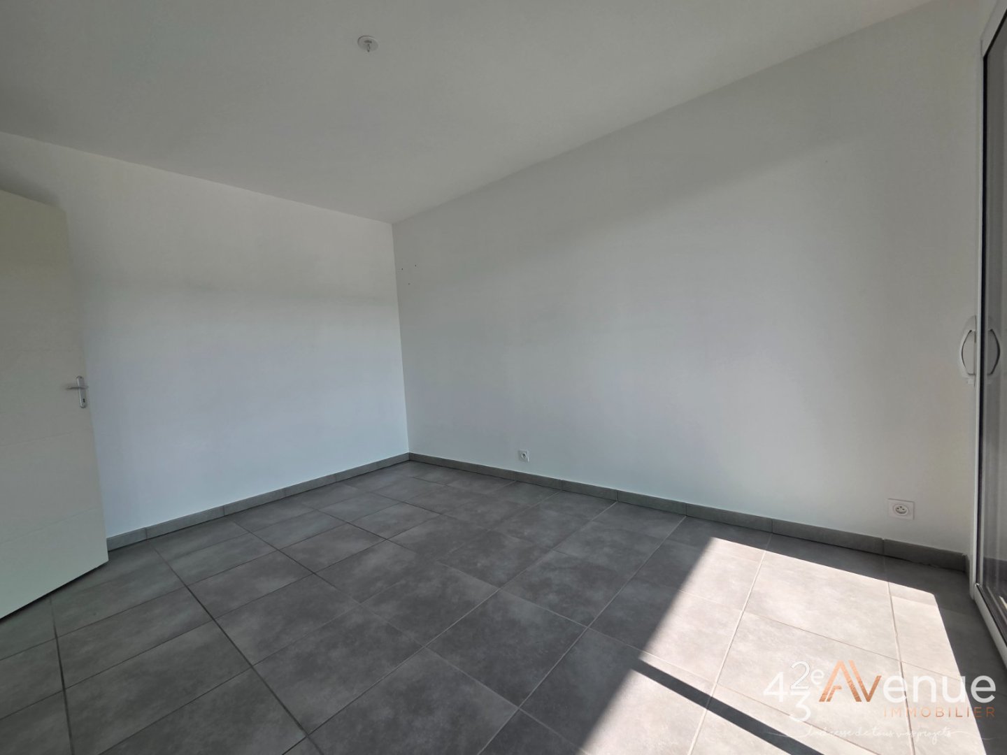 APPARTEMENT T2 A VENDRE - LA FOUILLOUSE - 46.4 m2 - 150�000�&euro;