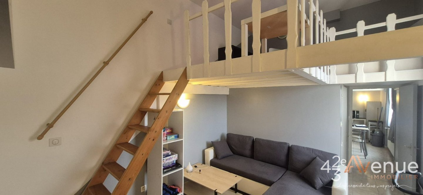 APPARTEMENT T2 A VENDRE - ST ETIENNE BELLEVUE - 41 m2 - 55 000 &euro;