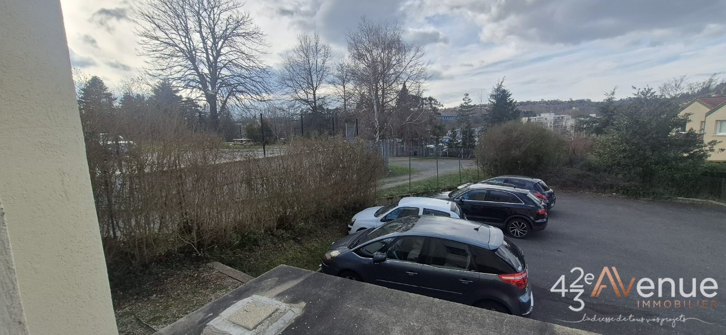 APPARTEMENT T2 A VENDRE - ST ETIENNE BELLEVUE - 41 m2 - 55 000 &euro;