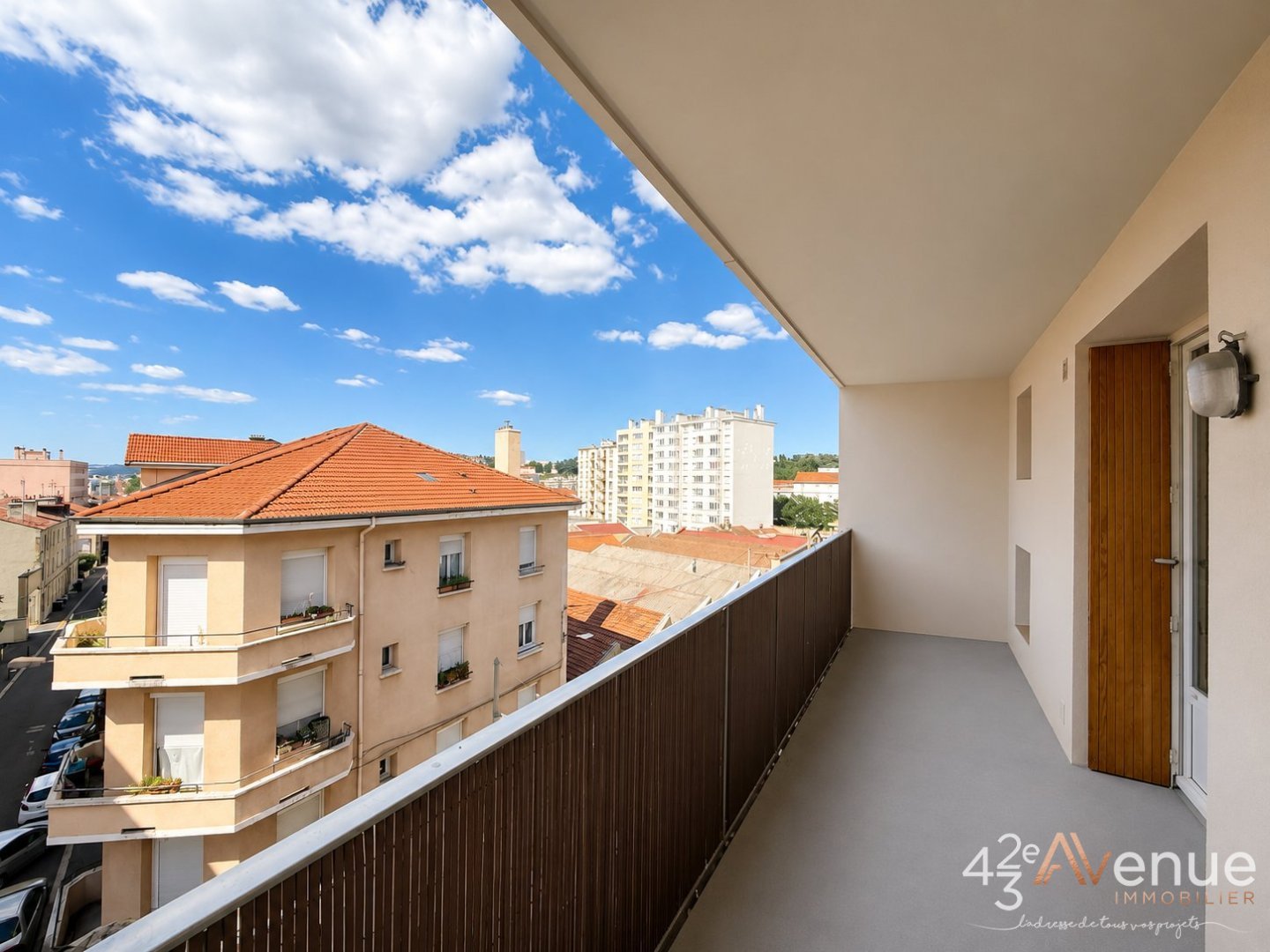 APPARTEMENT T2 A VENDRE - ST ETIENNE BELLEVUE - 50.9 m2 - 82 000 &euro;