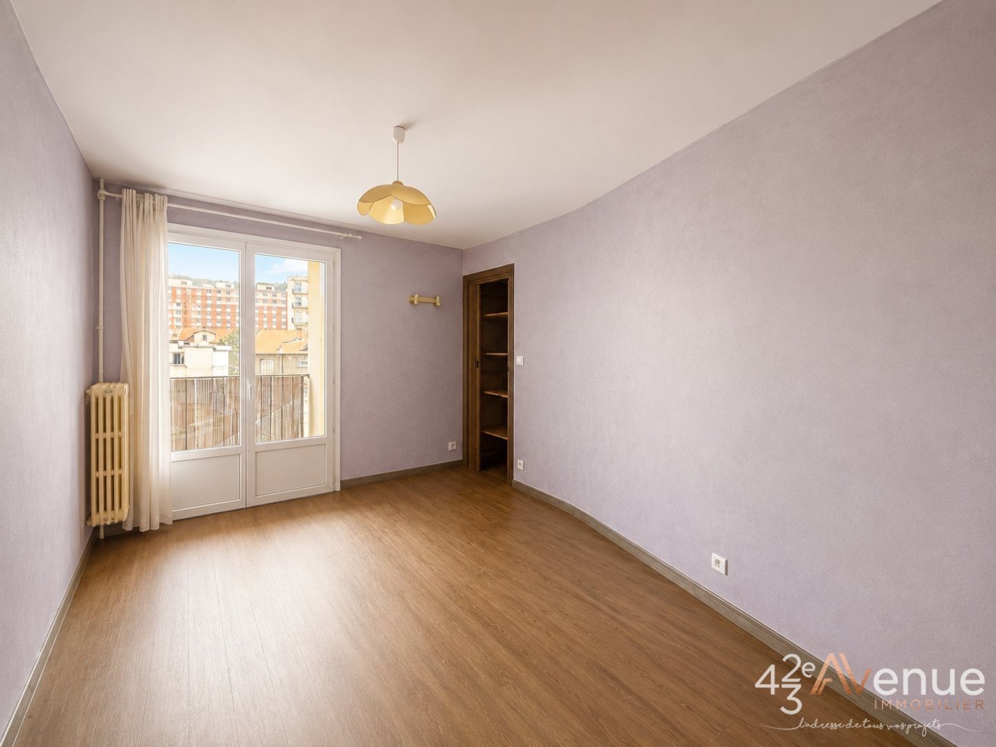 APPARTEMENT T2 A VENDRE - ST ETIENNE BELLEVUE - 50.9 m2 - 82 000 &euro;