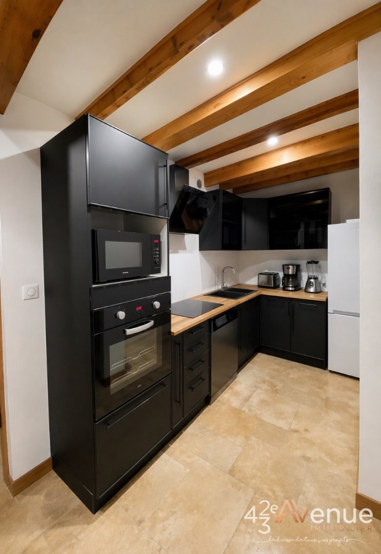 APPARTEMENT T2 A VENDRE - ST ETIENNE CARNOT - 100 m2 - 155 000 &euro;