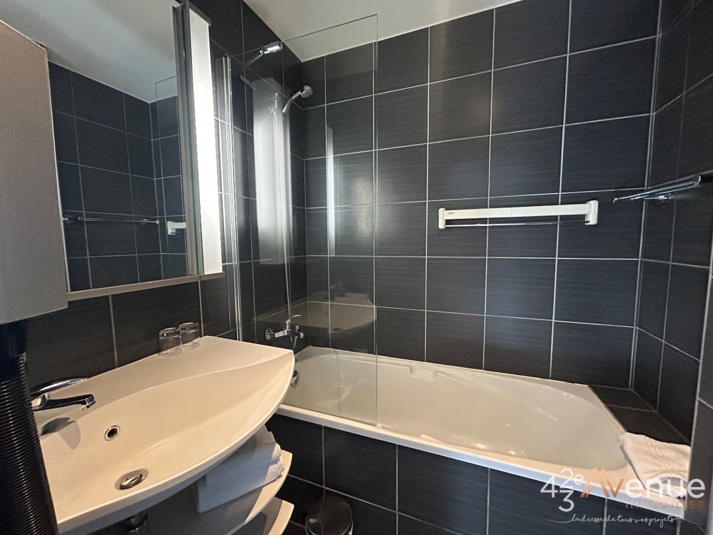 APPARTEMENT T2 - ST ETIENNE CENTRE VILLE - 41.05 m2 - 105000€