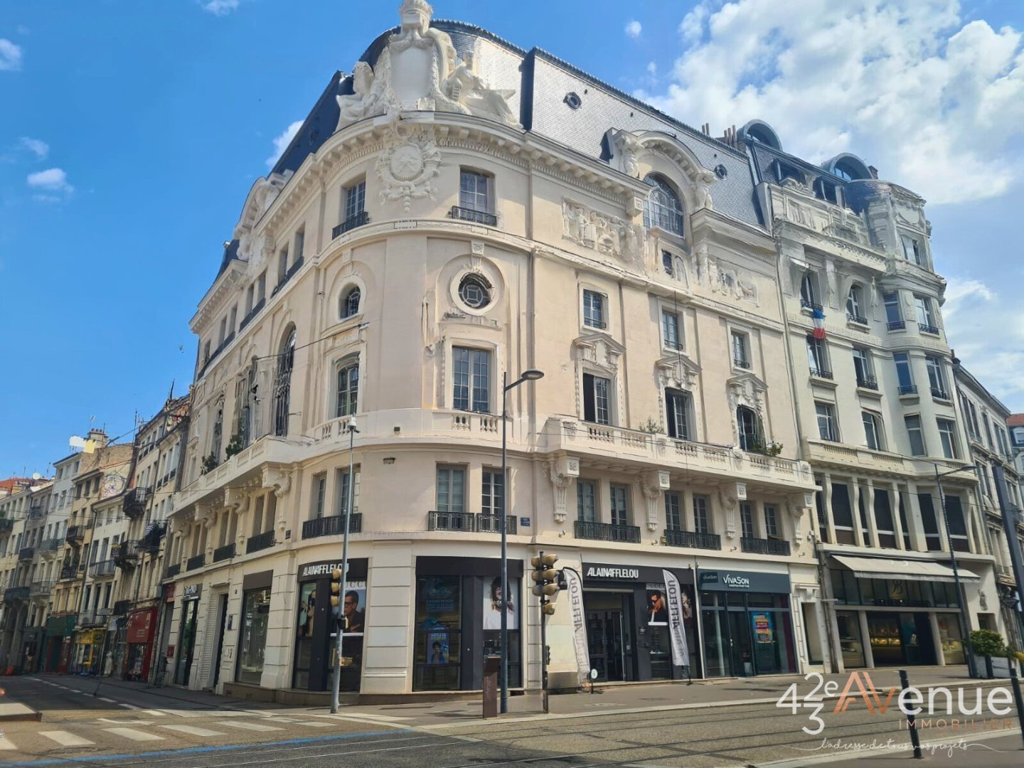 APPARTEMENT T2 A VENDRE - ST ETIENNE CENTRE VILLE - 54.48 m2 - 115000€