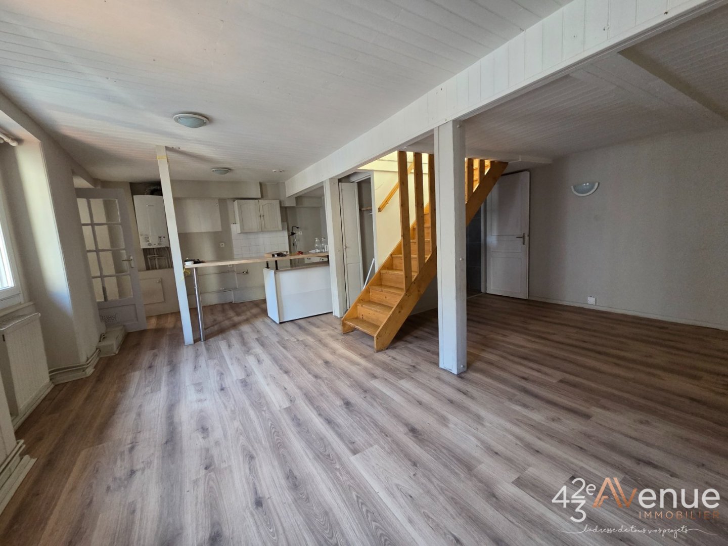 APPARTEMENT T2 A VENDRE - ST ETIENNE CENTRE VILLE - 50.6 m2 - 49 000 &euro;