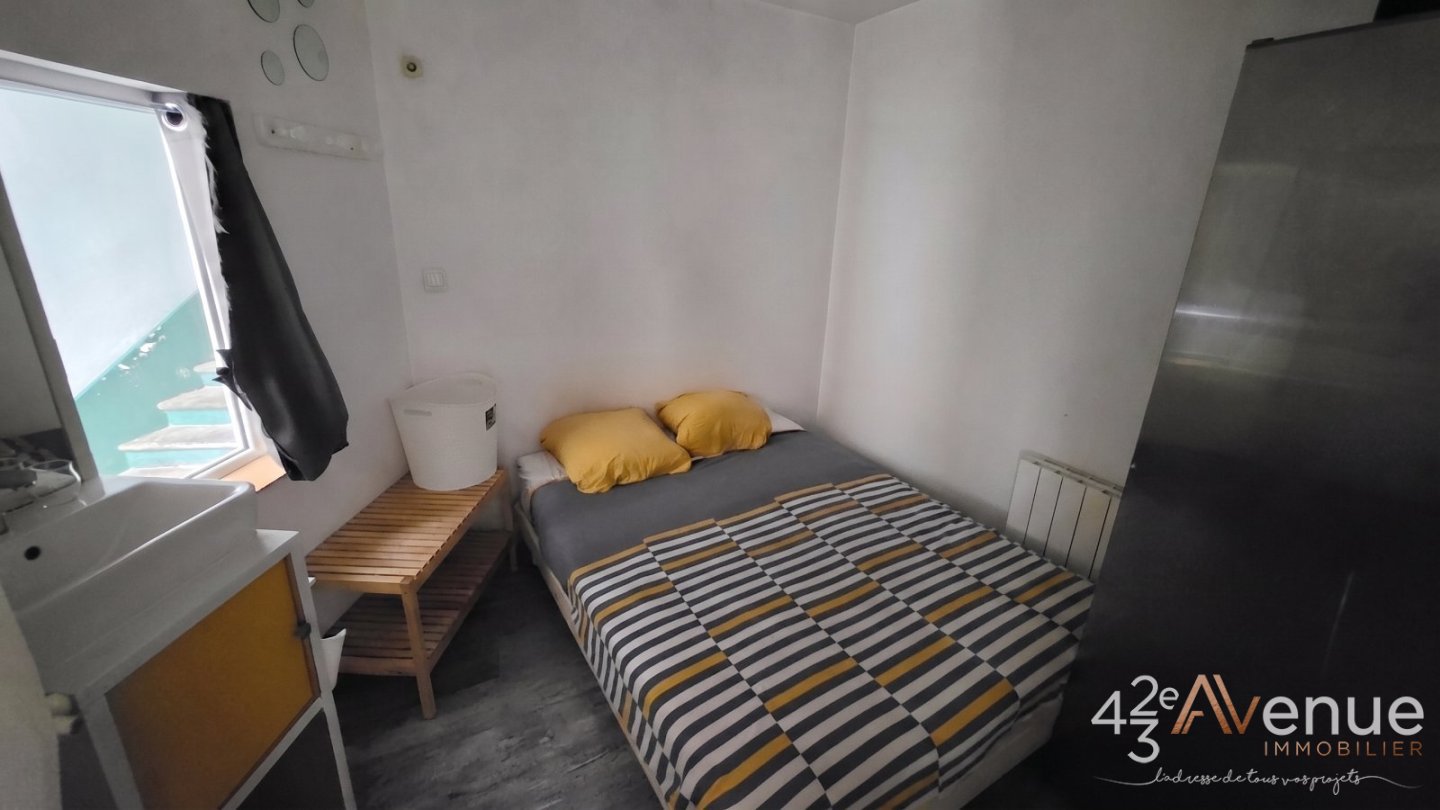 APPARTEMENT T2 A VENDRE - ST ETIENNE CENTRE VILLE - 23.51 m2 - 44 500 &euro;