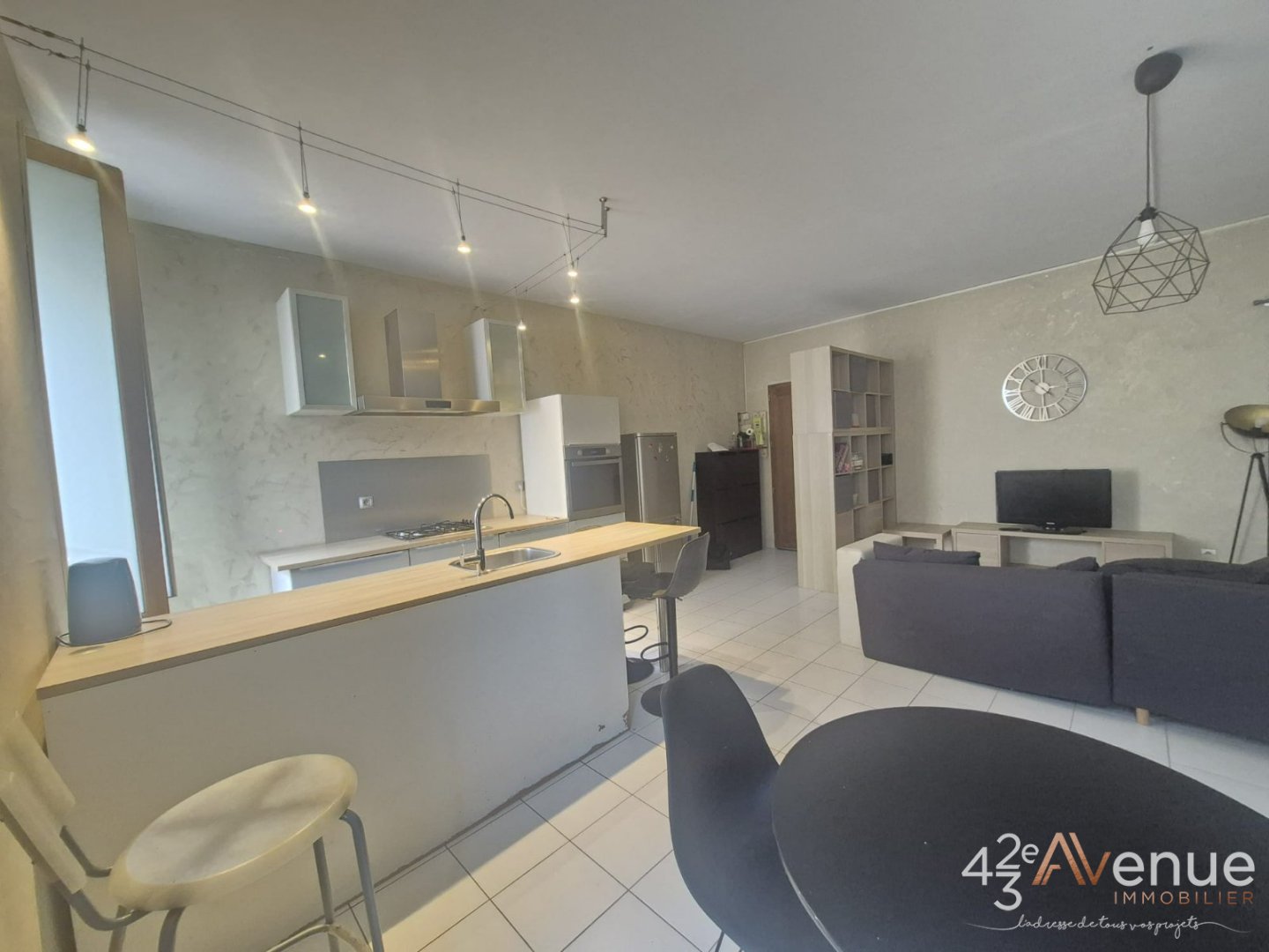 APPARTEMENT T2 A VENDRE - ST ETIENNE Chateaucreux-Le Soleil - 54.34 m2 - 69000€